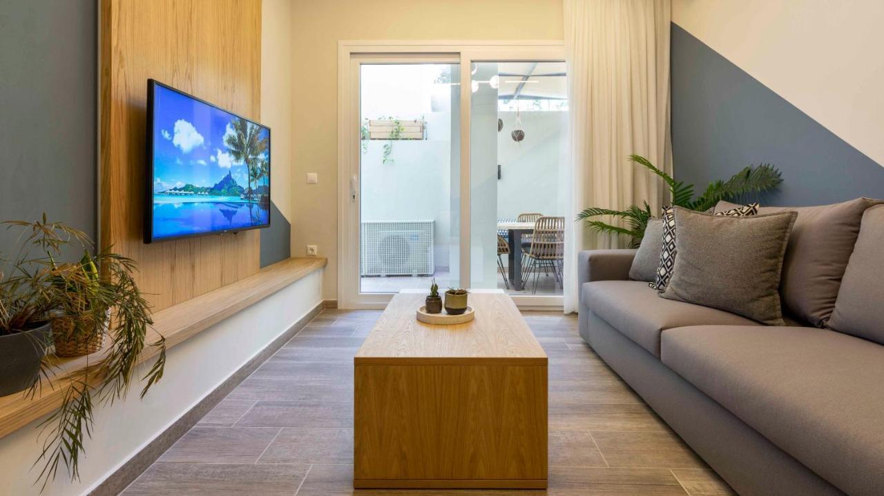“Champions” Apartment In N. Kosmos Neighbourhood Athens Exterior photo